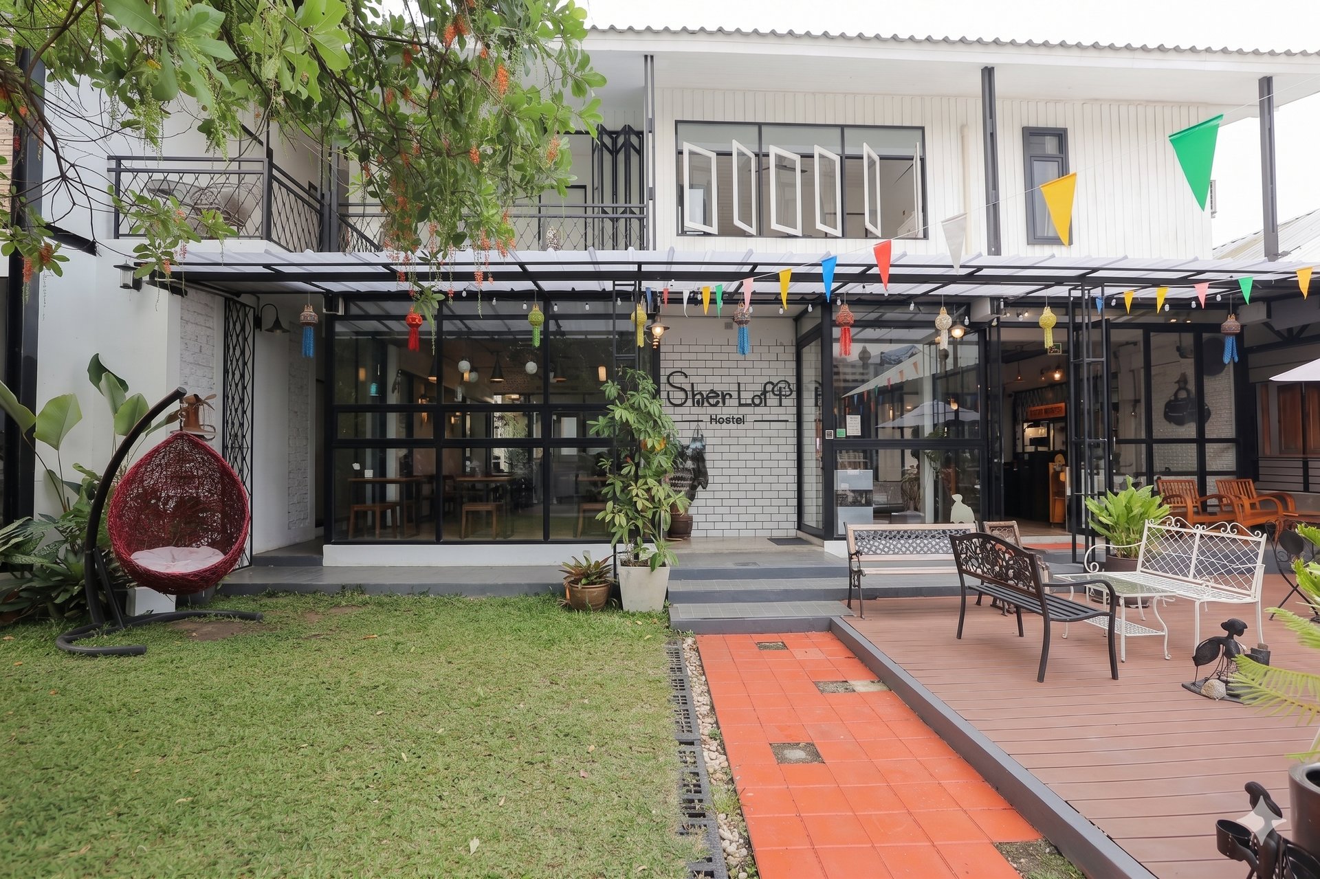 Sherloft Home & Hostel Garden Entrance
