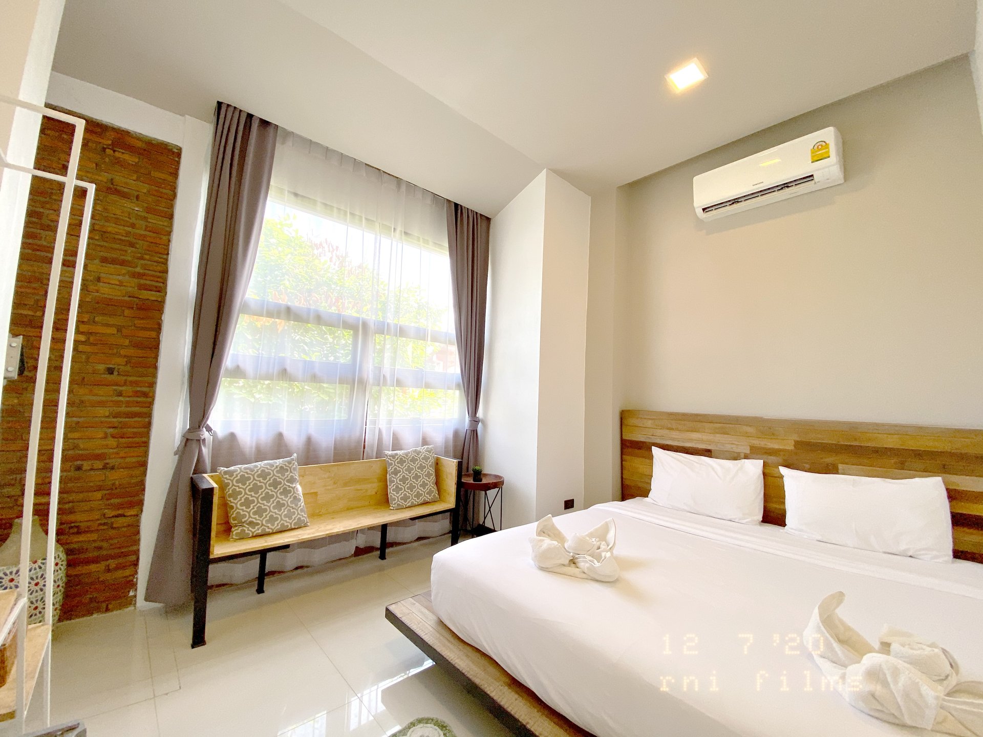Deluxe Private King Suite comfortable interior